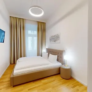 vizitați hotelul