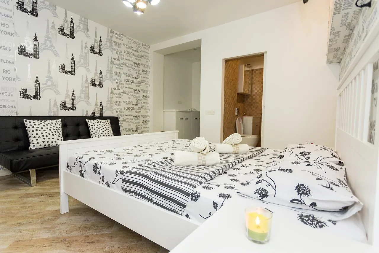 Imperial City Center - 1 Bedroom Apartment Bucharest